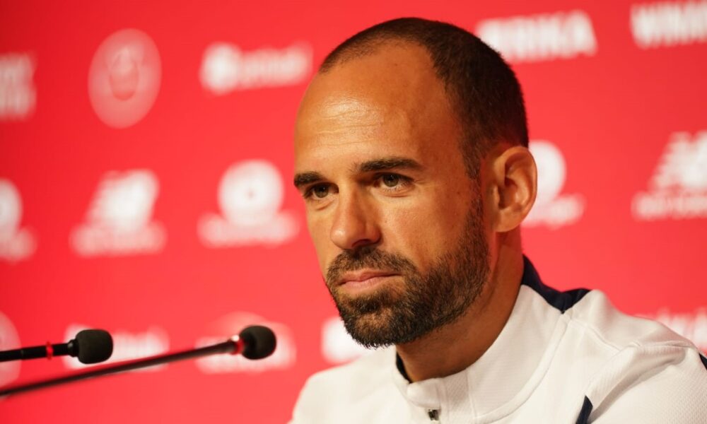 Dimitri Farbos, adjoint de Bruno Genesio au LOSC, présent en conférence de presse.