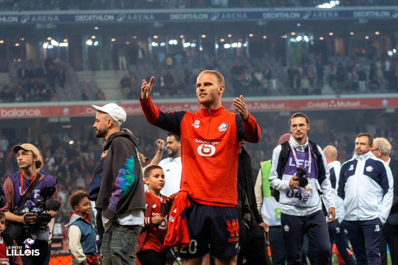 Mitchel Bakker