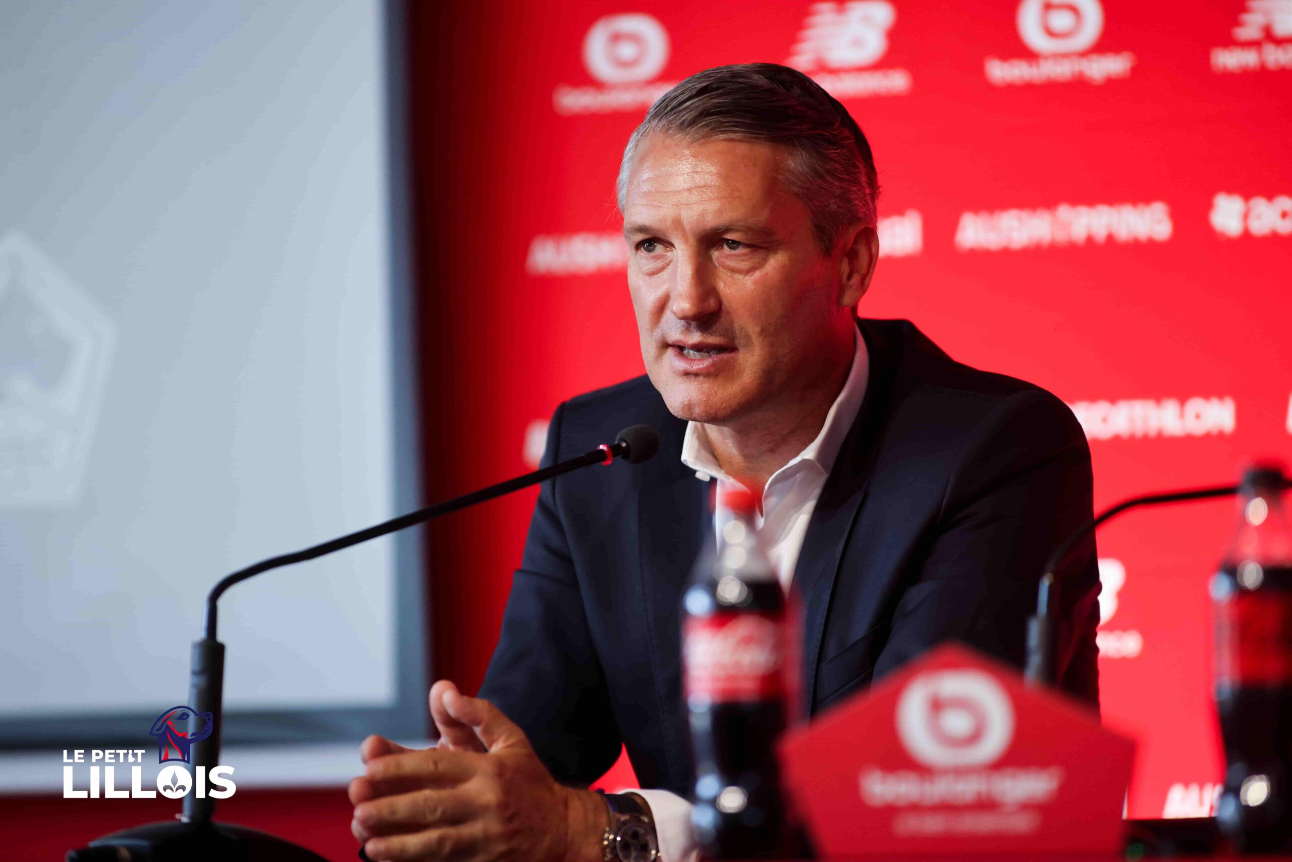 Olivier L&eacute;tang, pr&eacute;sident du LOSC, pr&eacute;sent en conf&eacute;rence de presse.