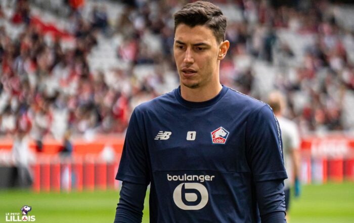Berke &Ouml;zer, gardien de but du LOSC.