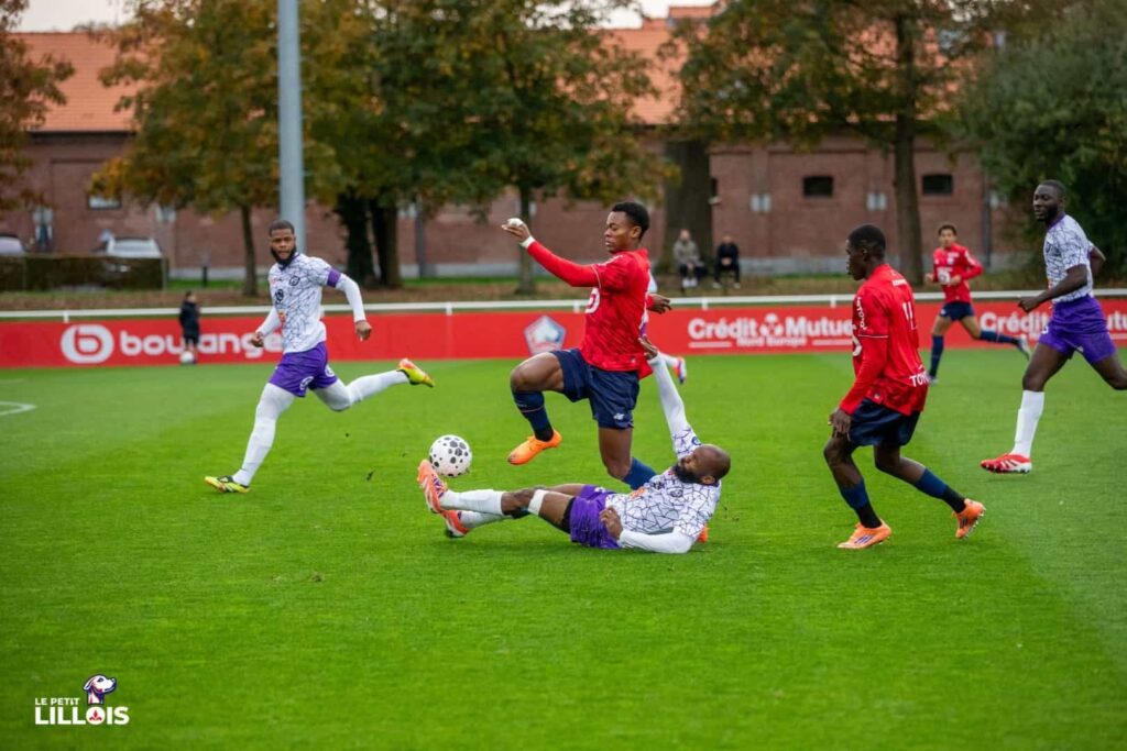 Angel Yondjoh buteur avec l'équipe réserve du LOSC.