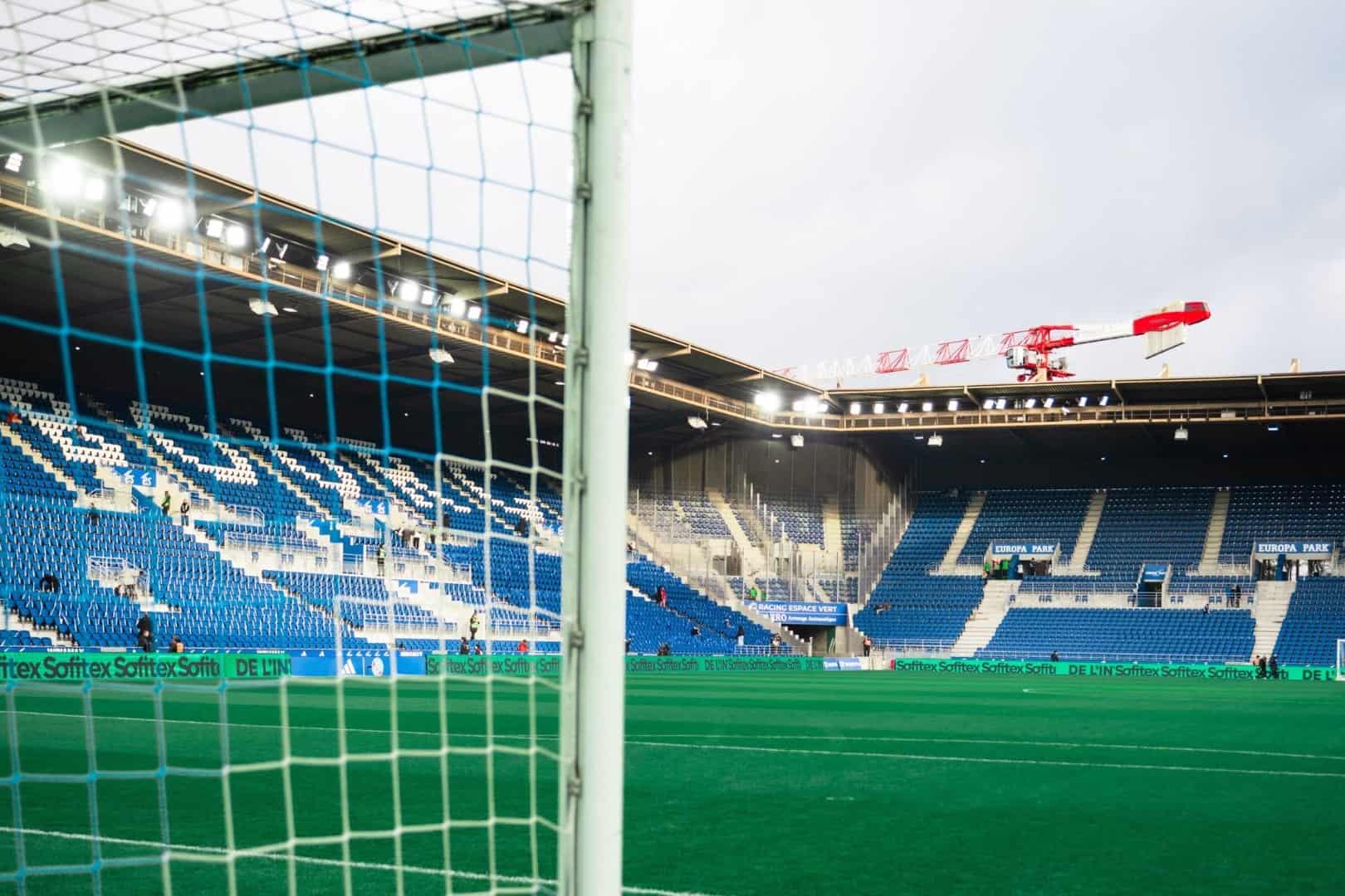 « C’est pas encore Noël, mais... » : Ludovic Obraniak inquiet après RC Strasbourg – LOSC