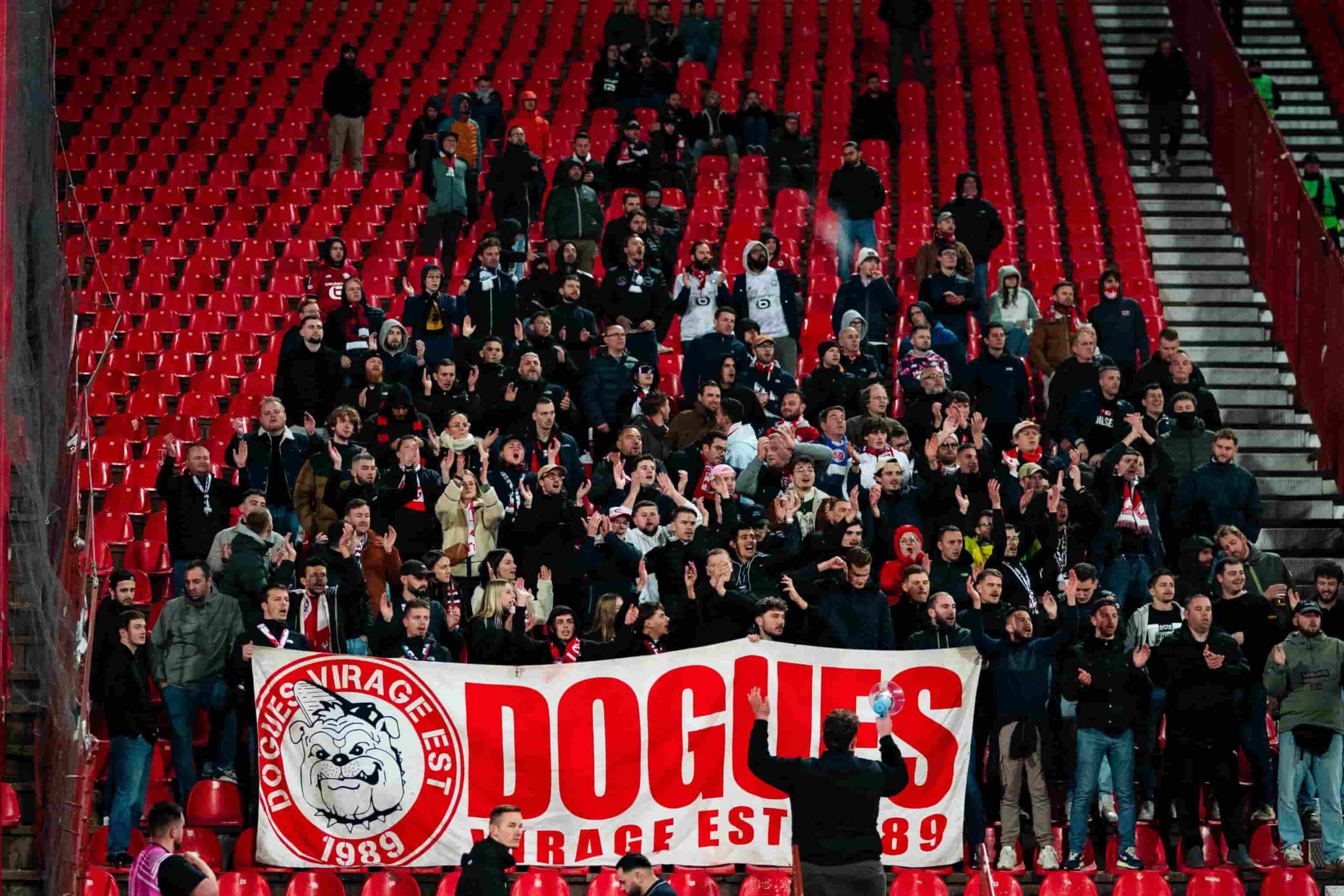 Supporters LOSC Belgrade-min