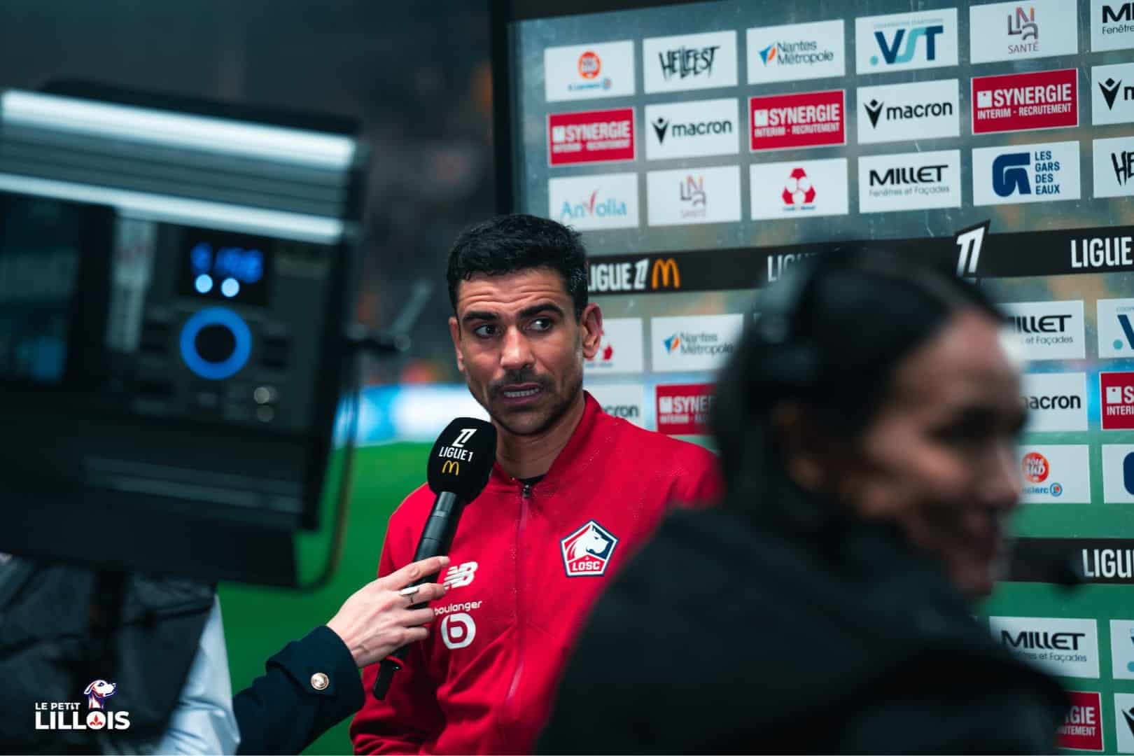 Benjamin Andr&eacute; au micro des &eacute;quipes de Ligue 1+ pour repr&eacute;senter le LOSC.