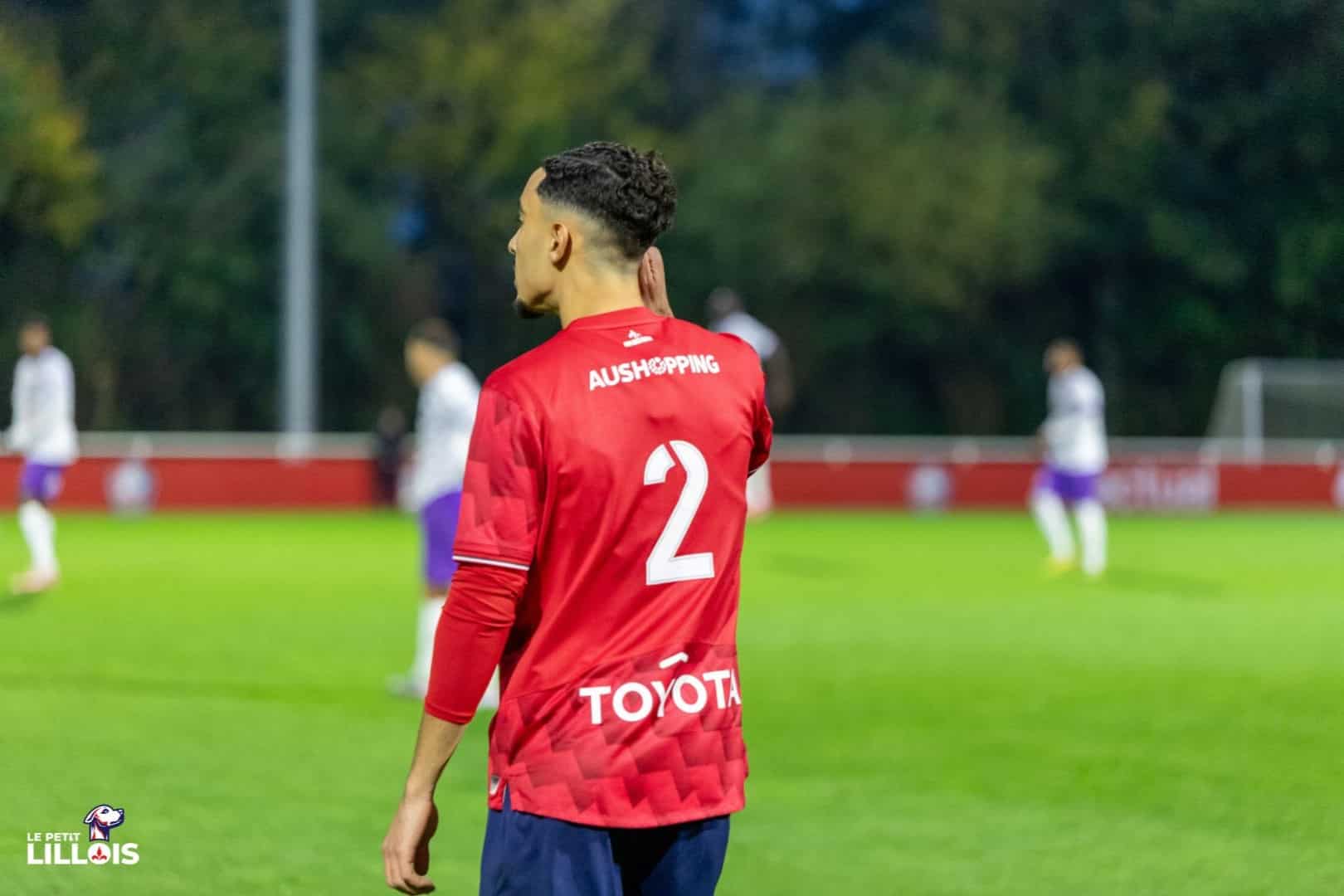 Kamel Hamidi Kamel Hamidi évolue sous les couleurs du LOSC Pro 2 au Domaine de Luchin.