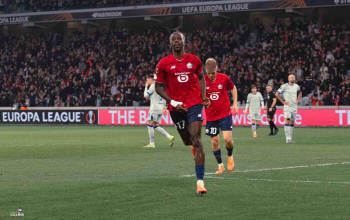 Ngal'ayel Mukau c&eacute;l&egrave;bre son but pendant LOSC - Dinamo Zagreb.