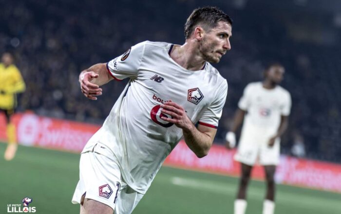 Romain Perraud cravache sous les couleurs du LOSC &agrave; Berne en Ligue Europa.