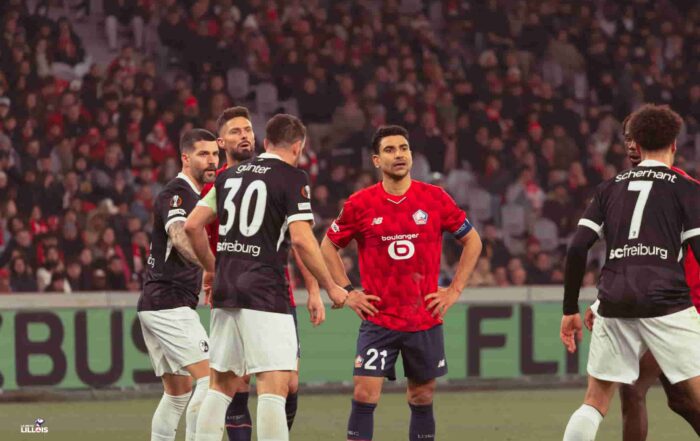 Benjamin André de retour sur le terrain pendant LOSC - SC Fribourg.