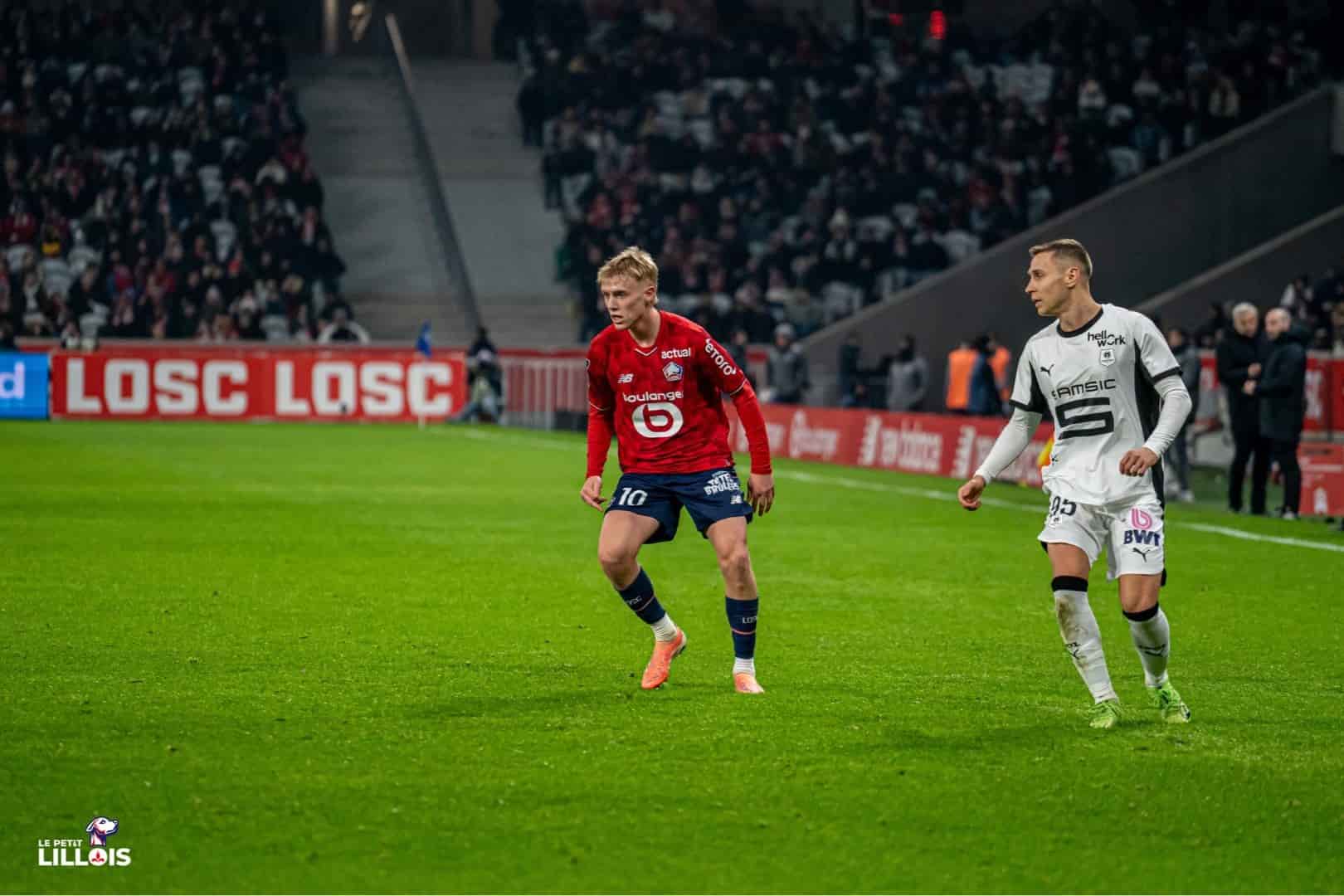 Hakon Haralssdon et Przemyslaw Frankowski pendant LOSC - Stade Rennais.
