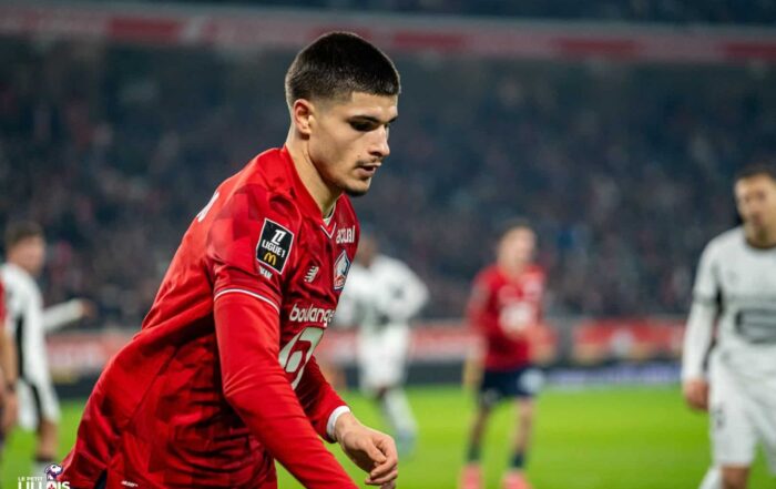 Matias Fernandez-Pardo de retour sur le terrain pendant LOSC - Stade Rennais.