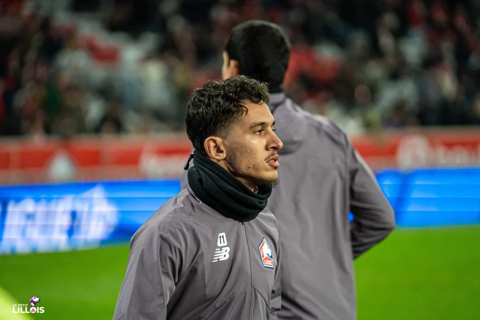 Osame Sahraoui Osame Sahraoui est à l'échauffement avec le LOSC.
