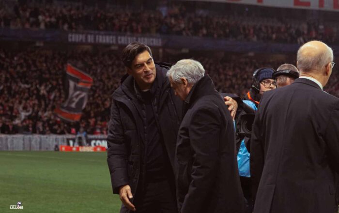 Accolade entre Bruno Genesio et Paulo Fonseca avant LOSC - OL.