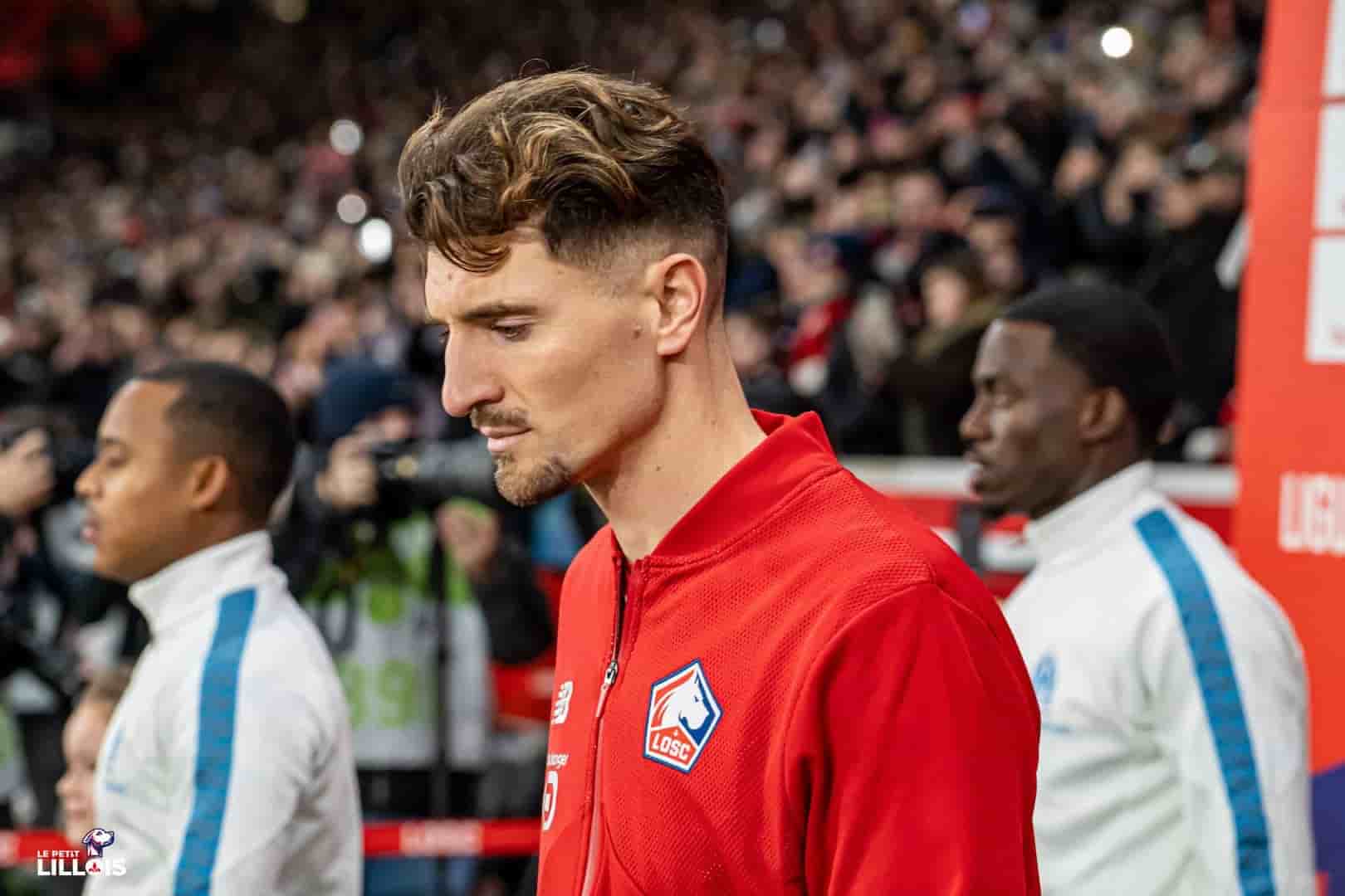 Thomas Meunier LOSC Titulaire, Thomas Meunier rentre sur la pelouse pour LOSC - OM.