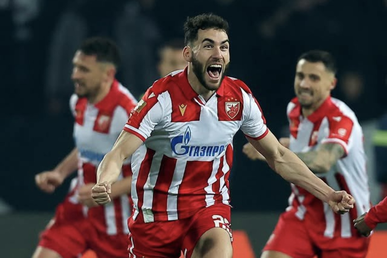 &Eacute;toile Rouge de Belgrade vainqueur du Partizan Belgrade.