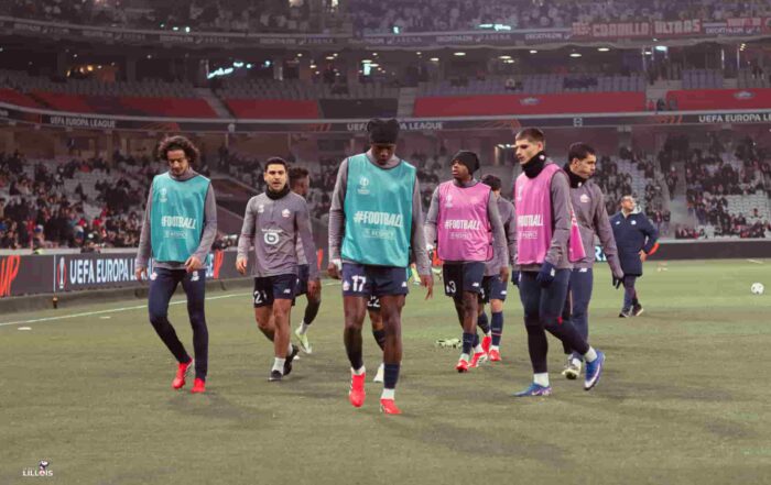 Les joueurs du LOSC &agrave; l'&eacute;chauffement.