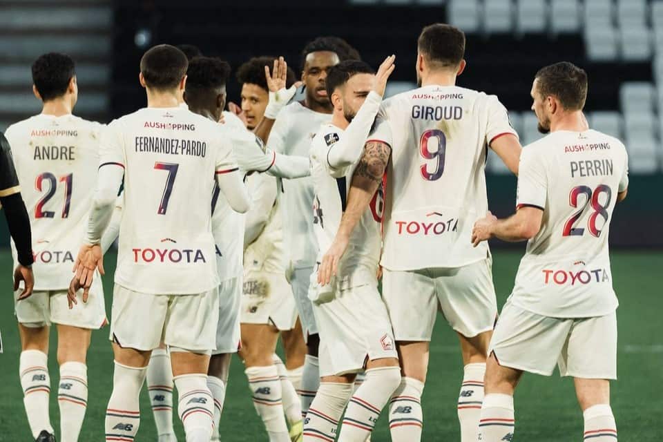 Les joueurs du LOSC heureux apr&egrave;s leur victoire &agrave; Angers.