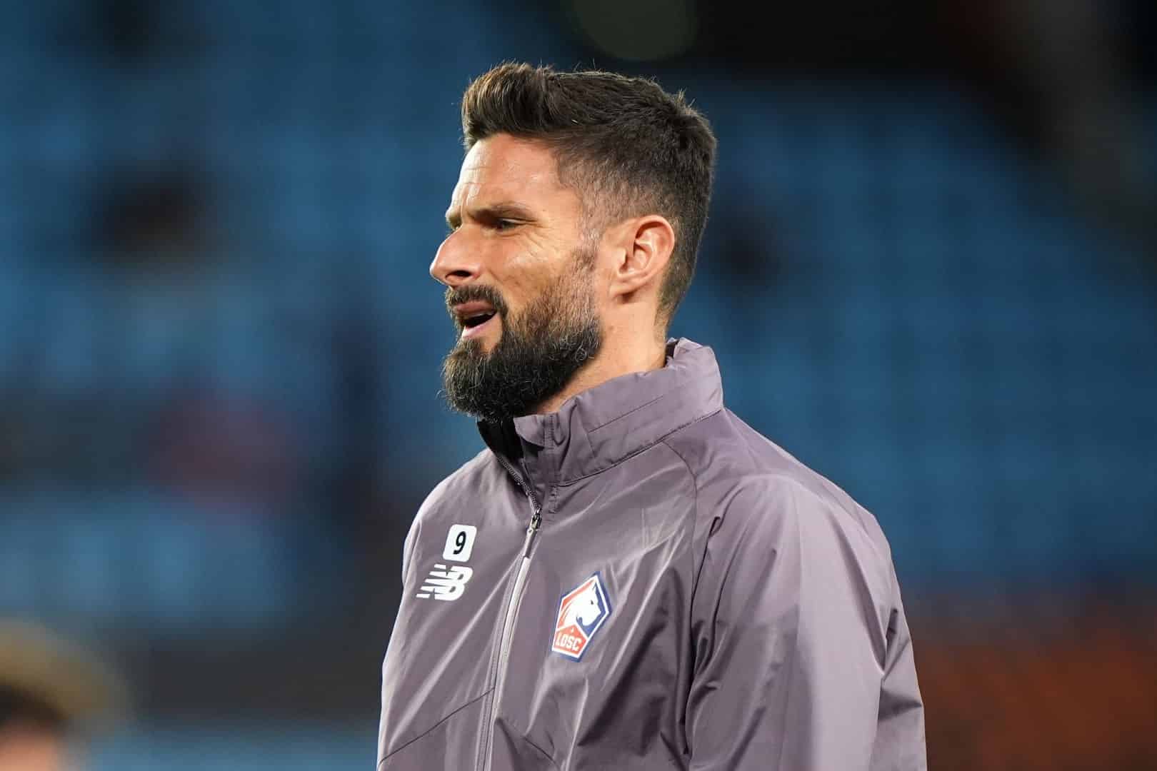 Olivier Giroud &agrave; l'&eacute;chauffement avec le LOSC.
