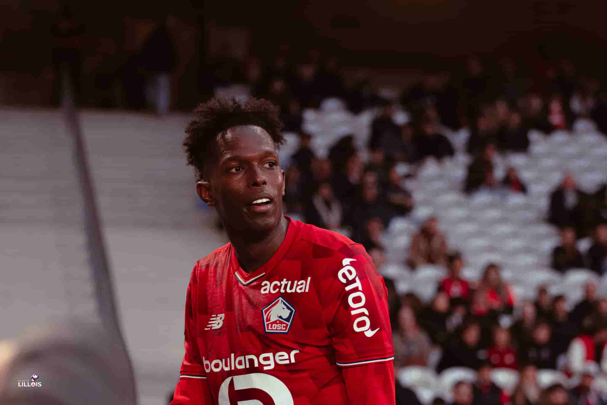 « J’ai confiance en lui, on a confiance en lui » : Bruno Genesio prend la défense de Félix Correia avant LOSC – FC Lorient