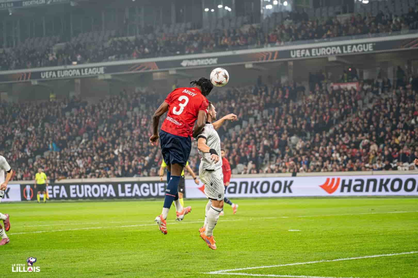 Nathan Ngoy, d&eacute;fenseur central du LOSC.