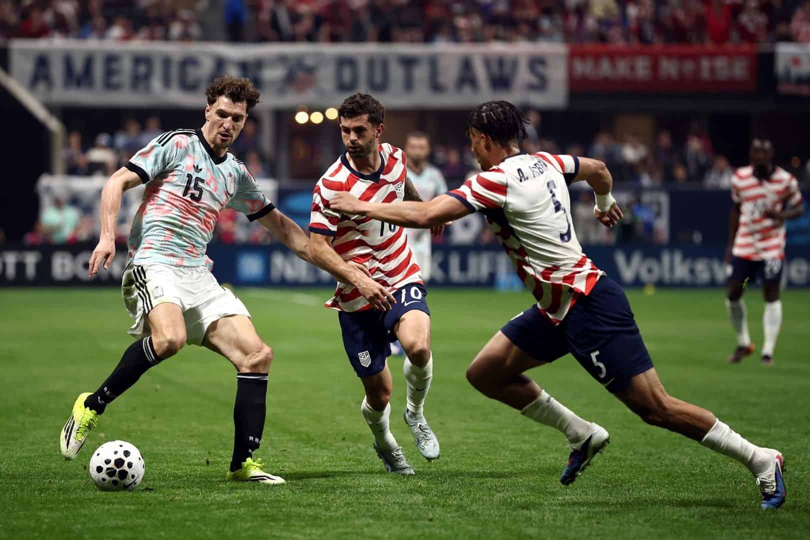 Thomas Meunier, joueur du LOSC titulaire avec la s&eacute;lection belge.