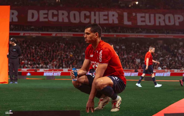 Le défenseur central Aïssa Mandi, joueur du LOSC.