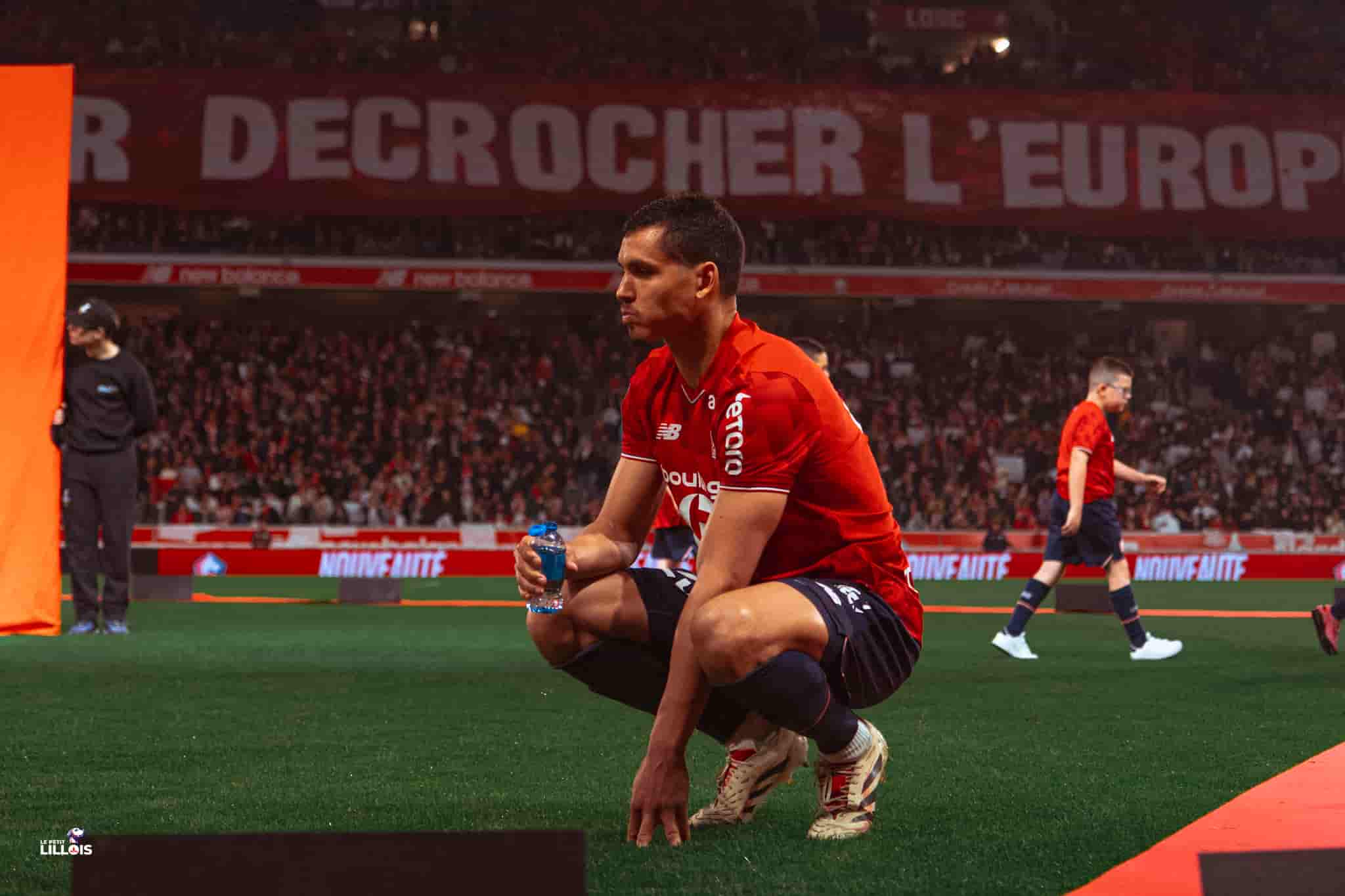Aïssa Mandi Le défenseur central Aïssa Mandi, joueur du LOSC.