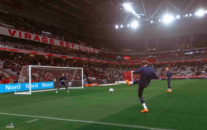 Berke &Ouml;zer, gardien de but du LOSC.