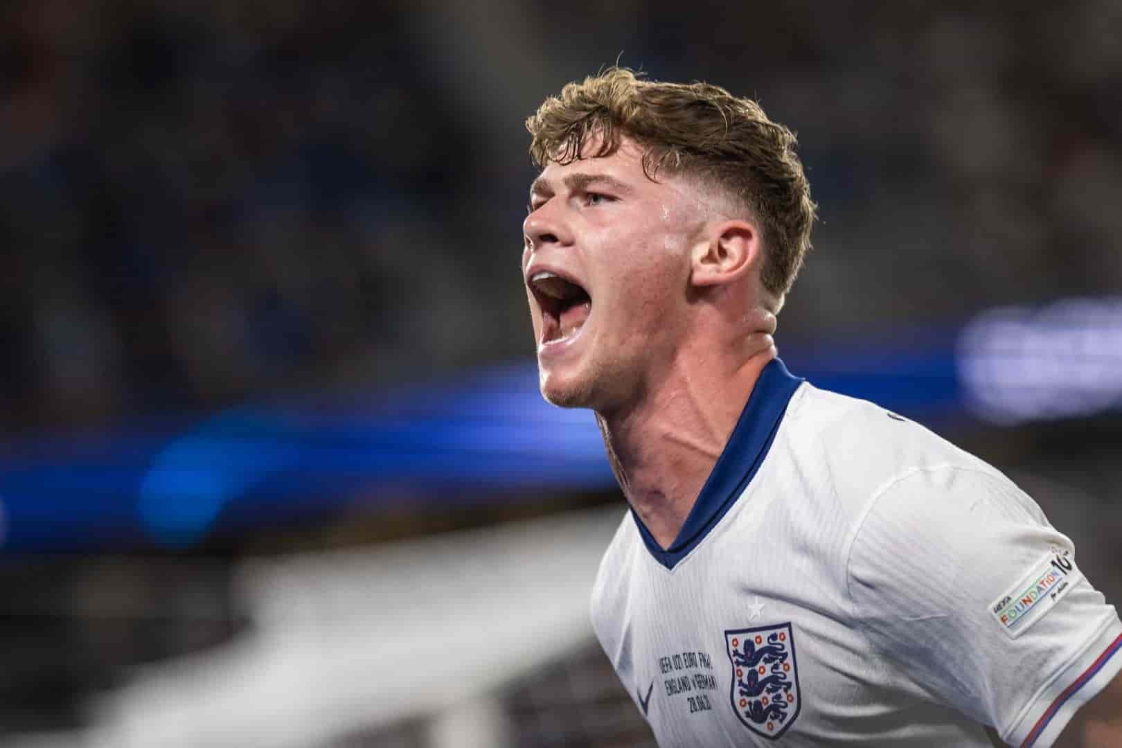 Charlie Cresswell, d&eacute;fenseur central du Toulouse FC.
