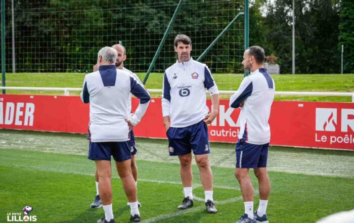 J&eacute;r&eacute;mie Br&eacute;chet, adjoint de l'entra&icirc;neur Bruno Genesio au LOSC.