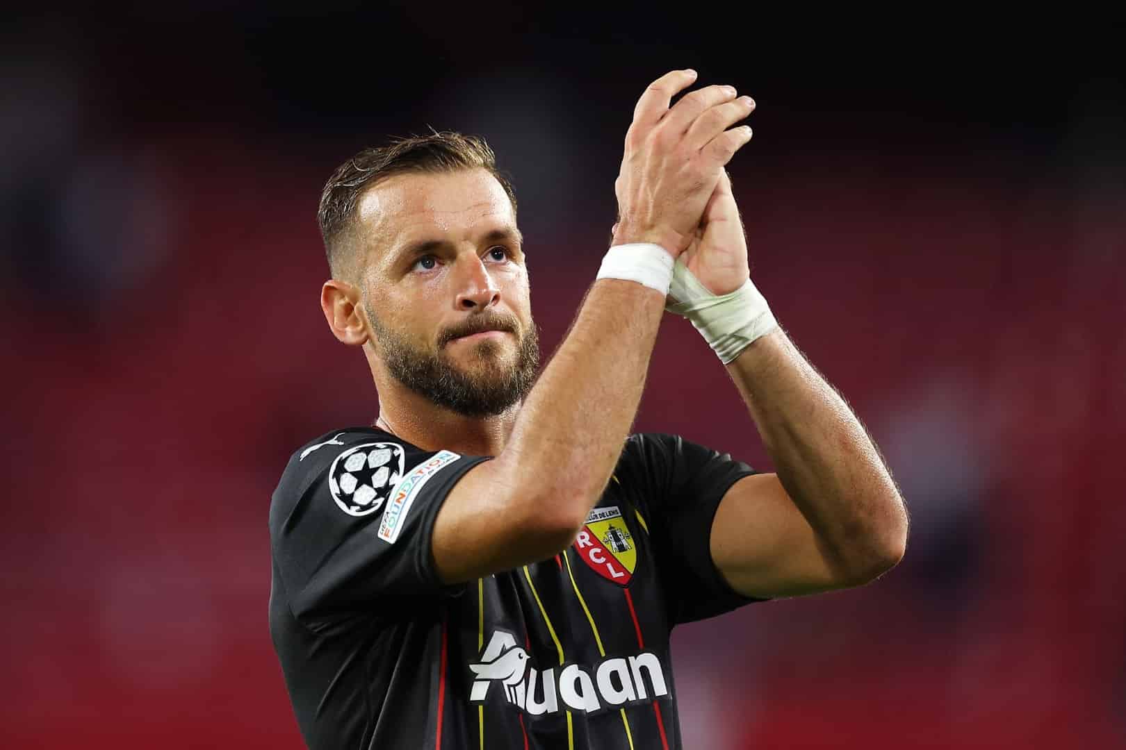 Jonathan Gradit, d&eacute;fenseur bless&eacute; de longue date au RC Lens.