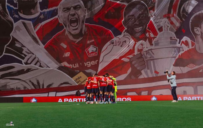 Les joueurs lillois r&eacute;unis en collectif avant LOSC - RC Lens.
