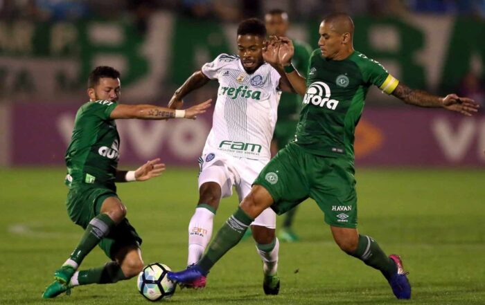 Michel Bastos, ancien attaquant du LOSC.