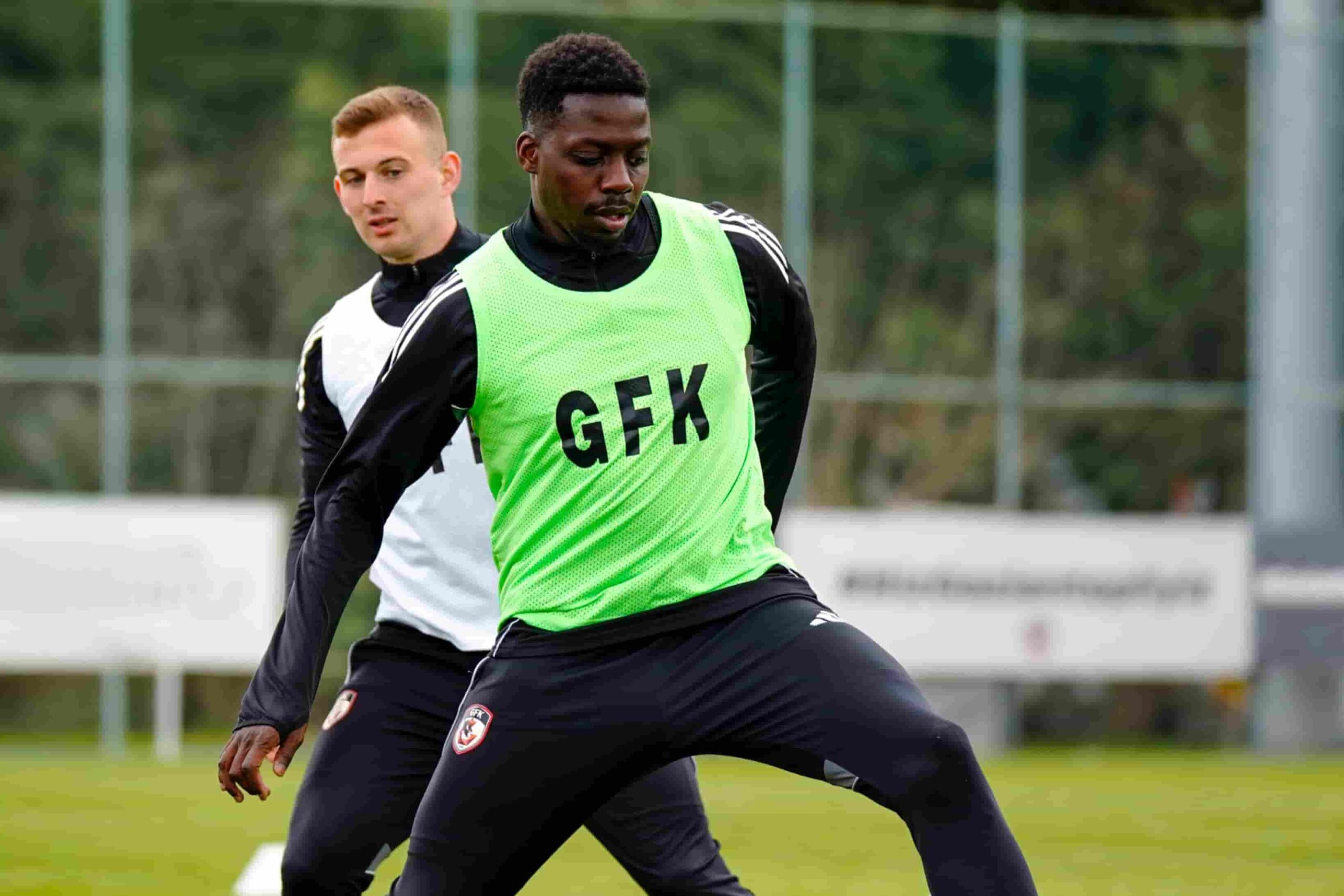 Mohamed Bayo buteur, duel entre Isaac Cossier et Vincent Burlet : L’actualité des prêtés du LOSC