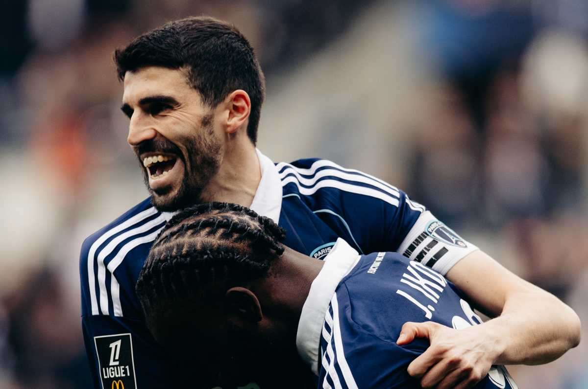 Pierre Lees-Melou heureux avec Jonathan Ikon&eacute;.