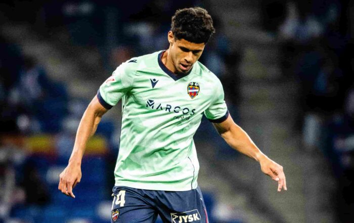Ugo Raghouber, joueur prêté par le LOSC en Espagne, à l'UD Levante.