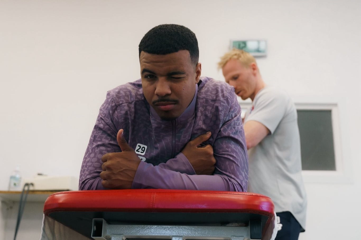 Hamza Igamane, attaquant du LOSC, de retour au Domaine de Luchin.