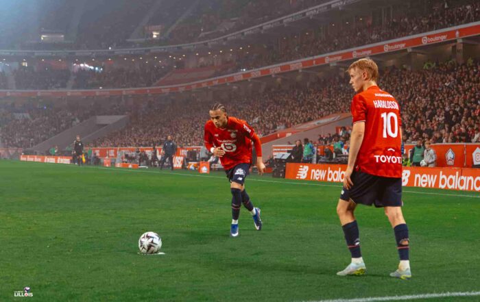Ethan Mbapp&eacute; et Hakon Haraldsson, joueurs du LOSC.
