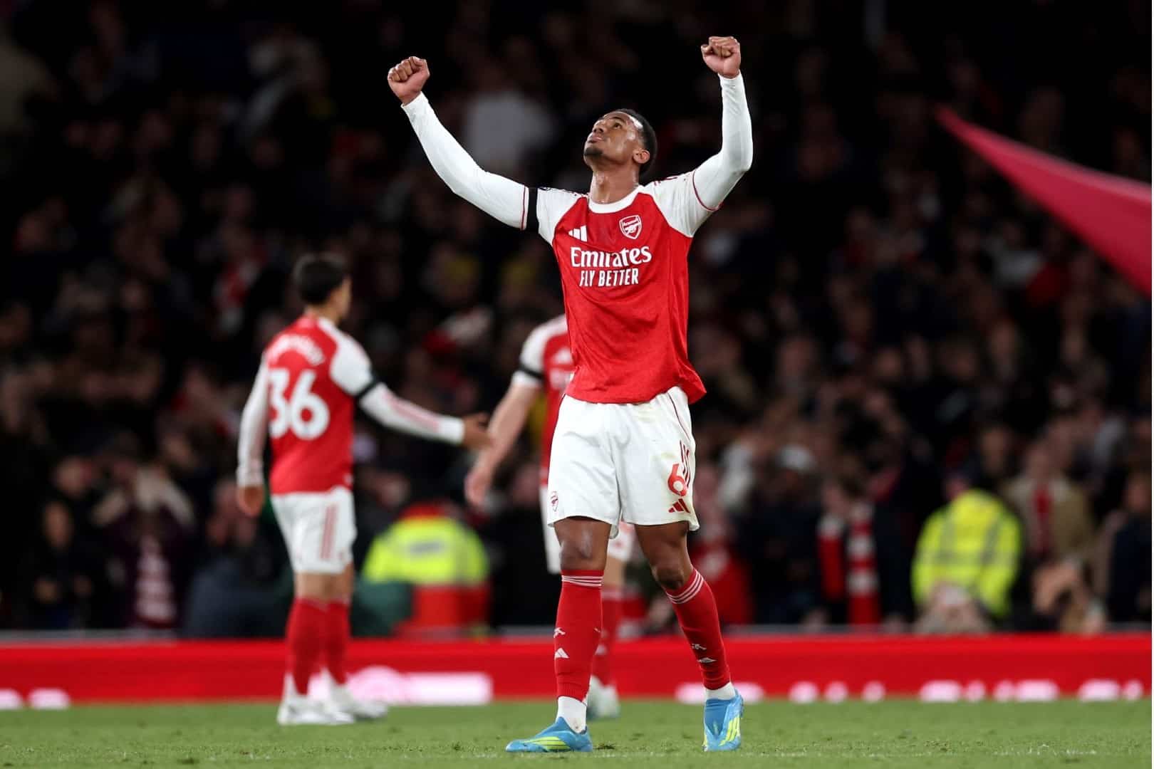 Gabriel, d&eacute;fenseur central d'Arsenal, champion d'Angleterre.