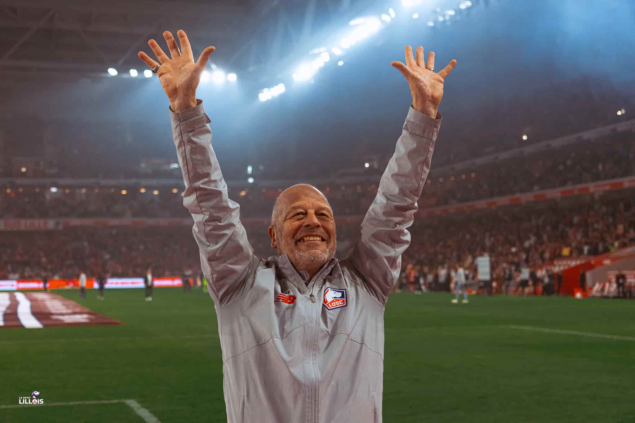 Marc Cuvelier LOSC Marc Cuvelier, kinésithérapeute emblématique du LOSC.