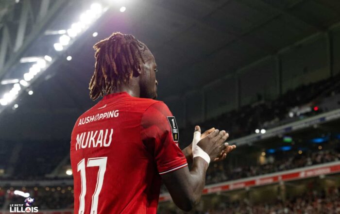 Ngal'ayel Mukau, milieu de terrain du LOSC.