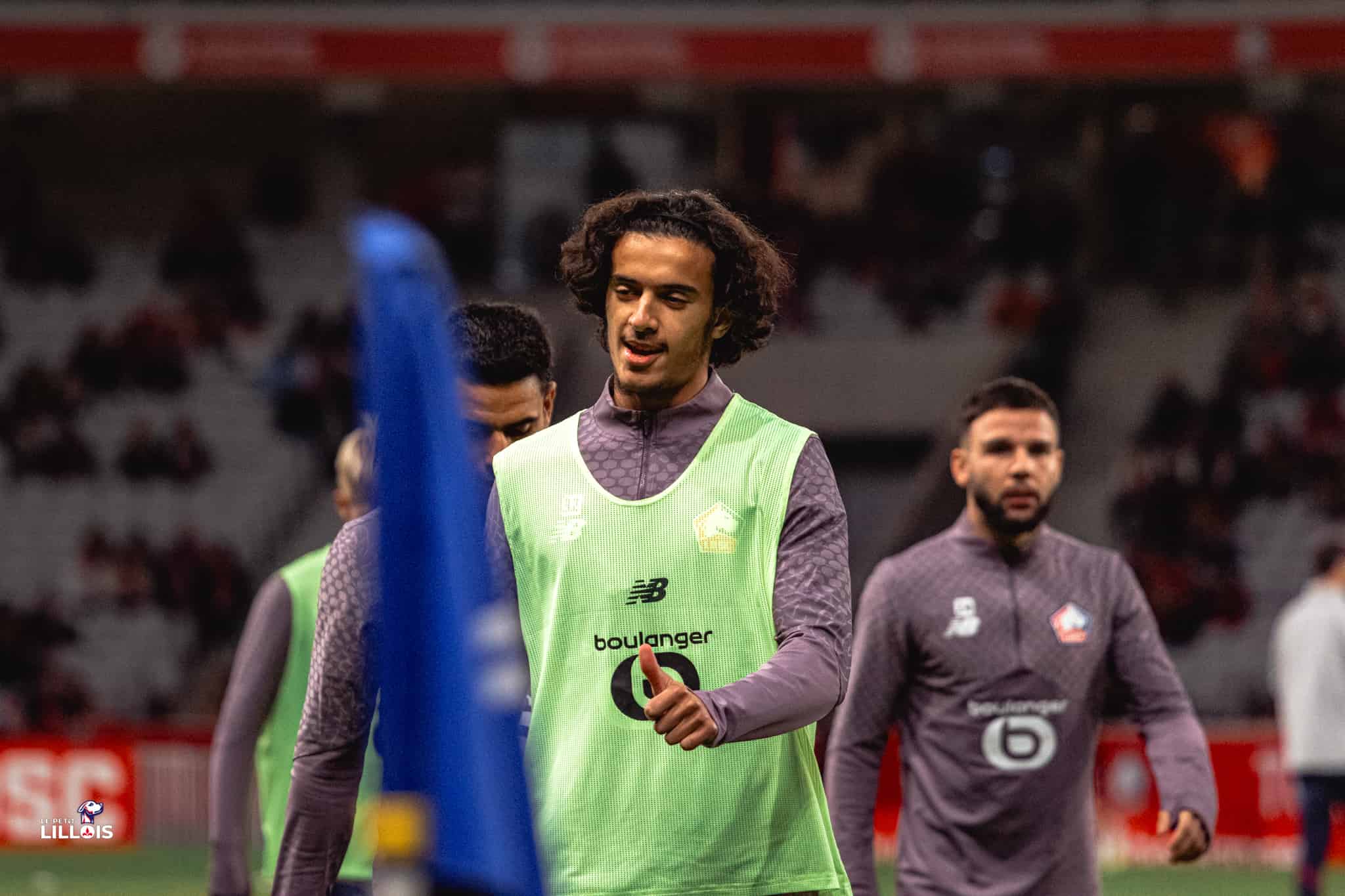 Ayyoub Bouaddi &agrave; l'&eacute;chauffement pendant LOSC - Angers SCO.