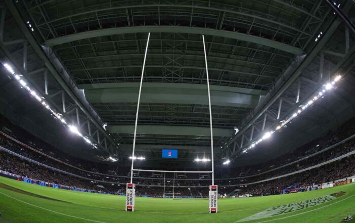 Du rugby sur la pelouse de la Decathlon Arena - Stade Pierre-Mauroy.