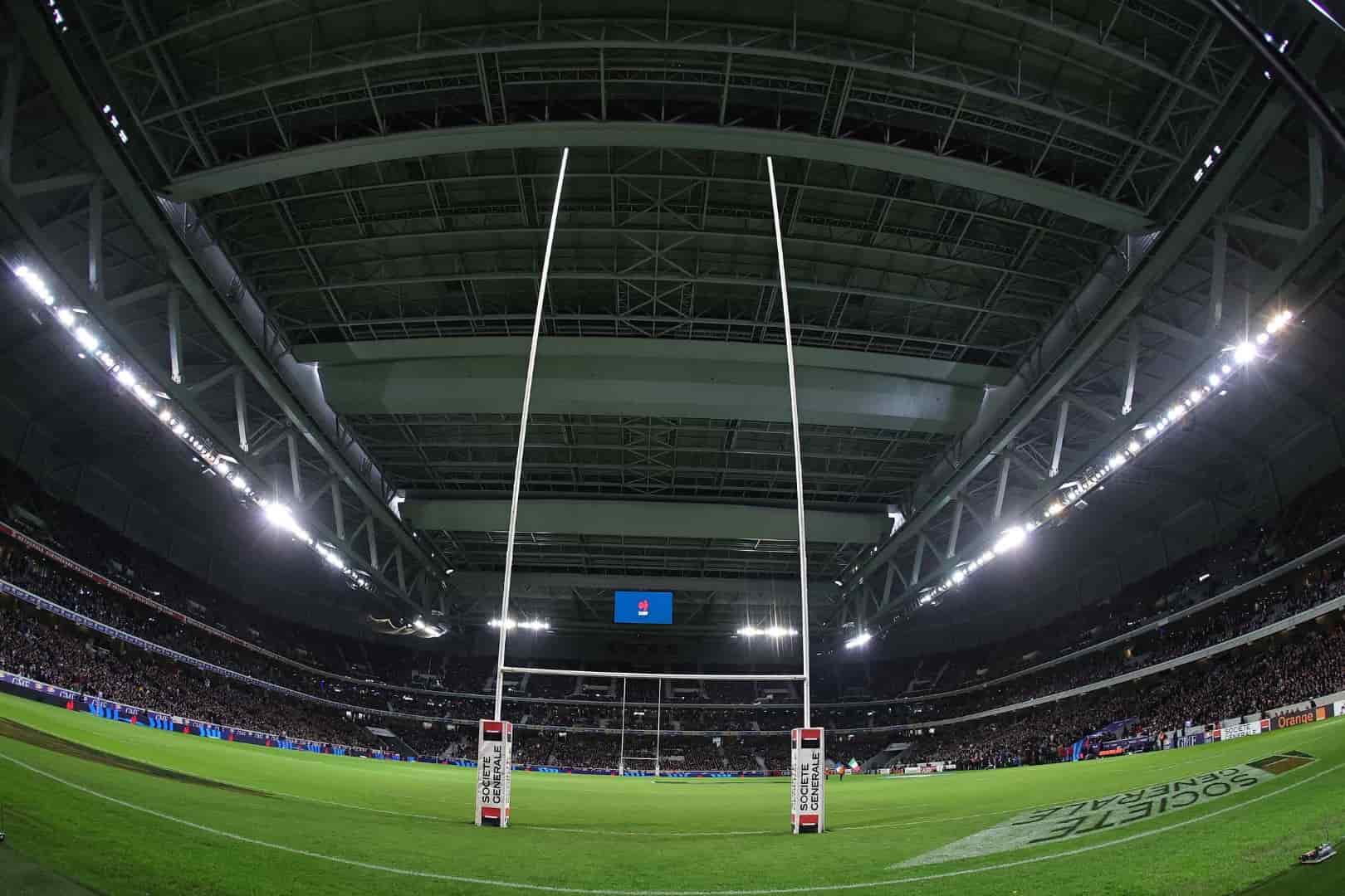 Decathlon Arena – Stade Pierre-Mauroy rubgy Du rugby sur la pelouse de la Decathlon Arena - Stade Pierre-Mauroy.