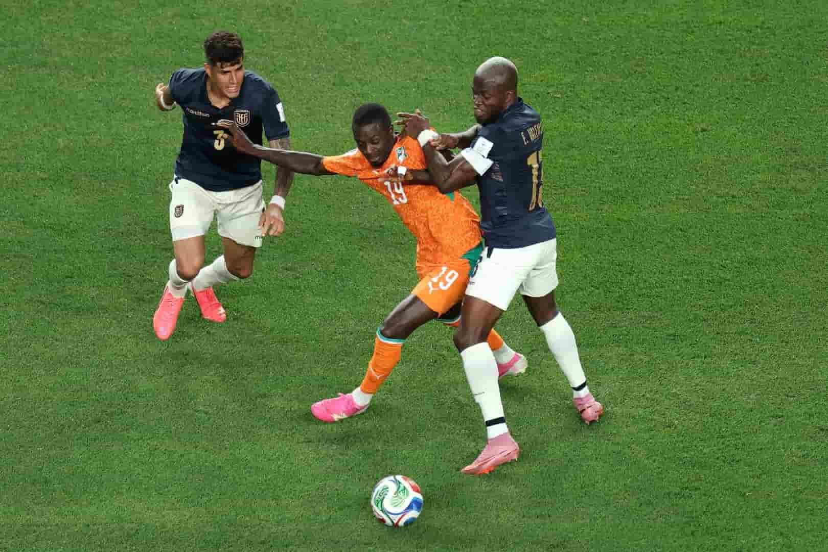 Nicolas P&eacute;p&eacute;, ancien joueur du LOSC et international ivoirien.