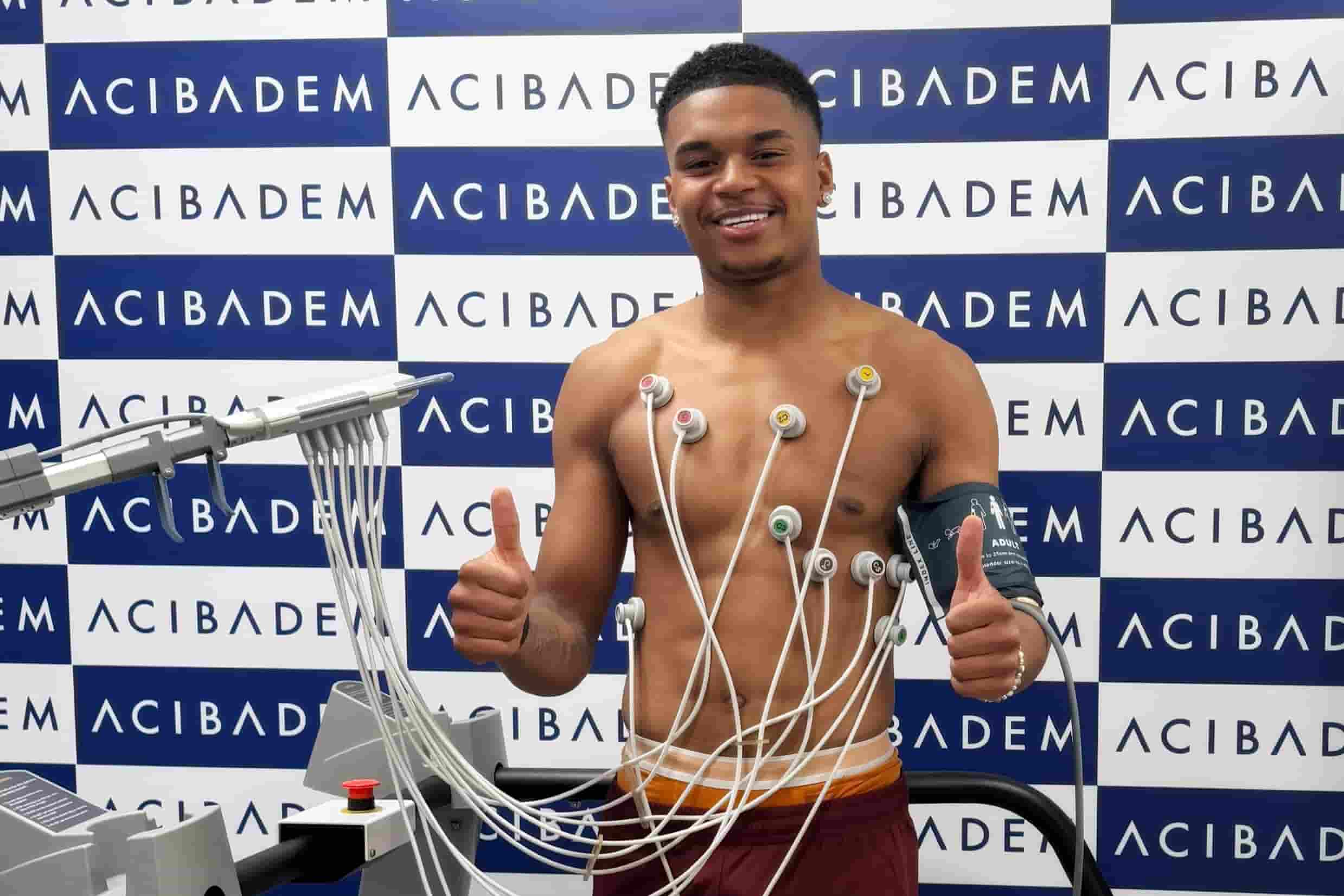 Noah Saviolo, ancien du LOSC, transf&eacute;r&eacute; &agrave; Trabzonspor.