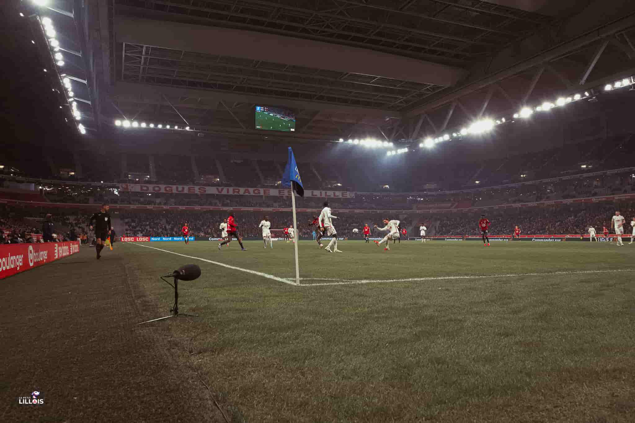 Le Stade Pierre-Mauroy pendant LOSC - Stade Brestois.