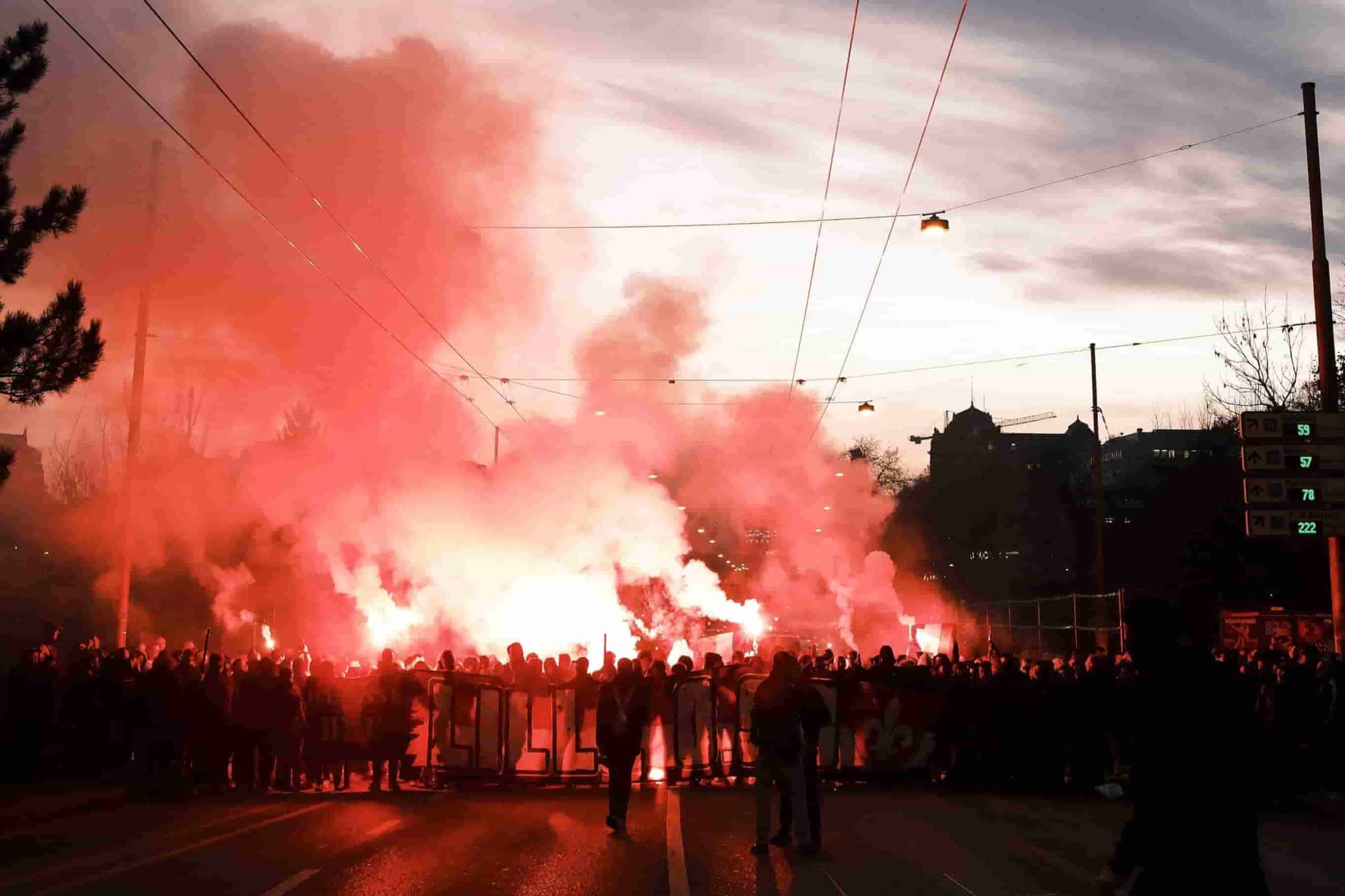 Les supporters du LOSC dans les rues de Berne