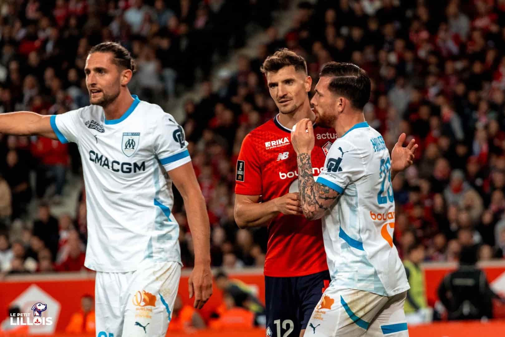Thomas Meunier LOSC Thomas Meunier se retrouve au duel avec Pierre-Emile Højbjerg pendant LOSC - OM.
