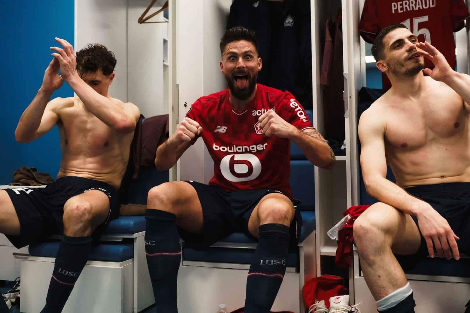 La joie de Thomas Meunier et Olivier Giroud dans le vestiaire lillois apr&egrave;s OM - LOSC.