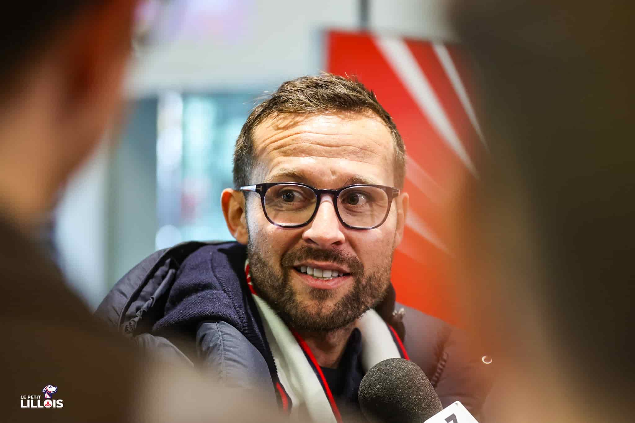 Yohan Cabaye Yohan Cabaye à la Decathlon Arena - Stade Pierre-Mauroy pour les 80 ans du LOSC.